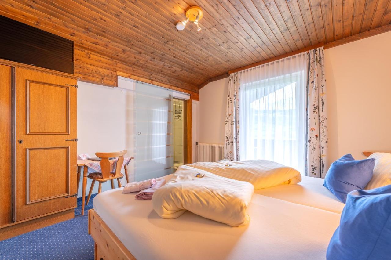 Panoramahotel Stocker プルークガーン エクステリア 写真