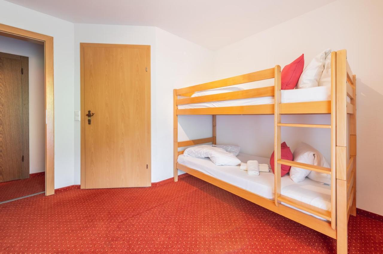 Panoramahotel Stocker プルークガーン エクステリア 写真